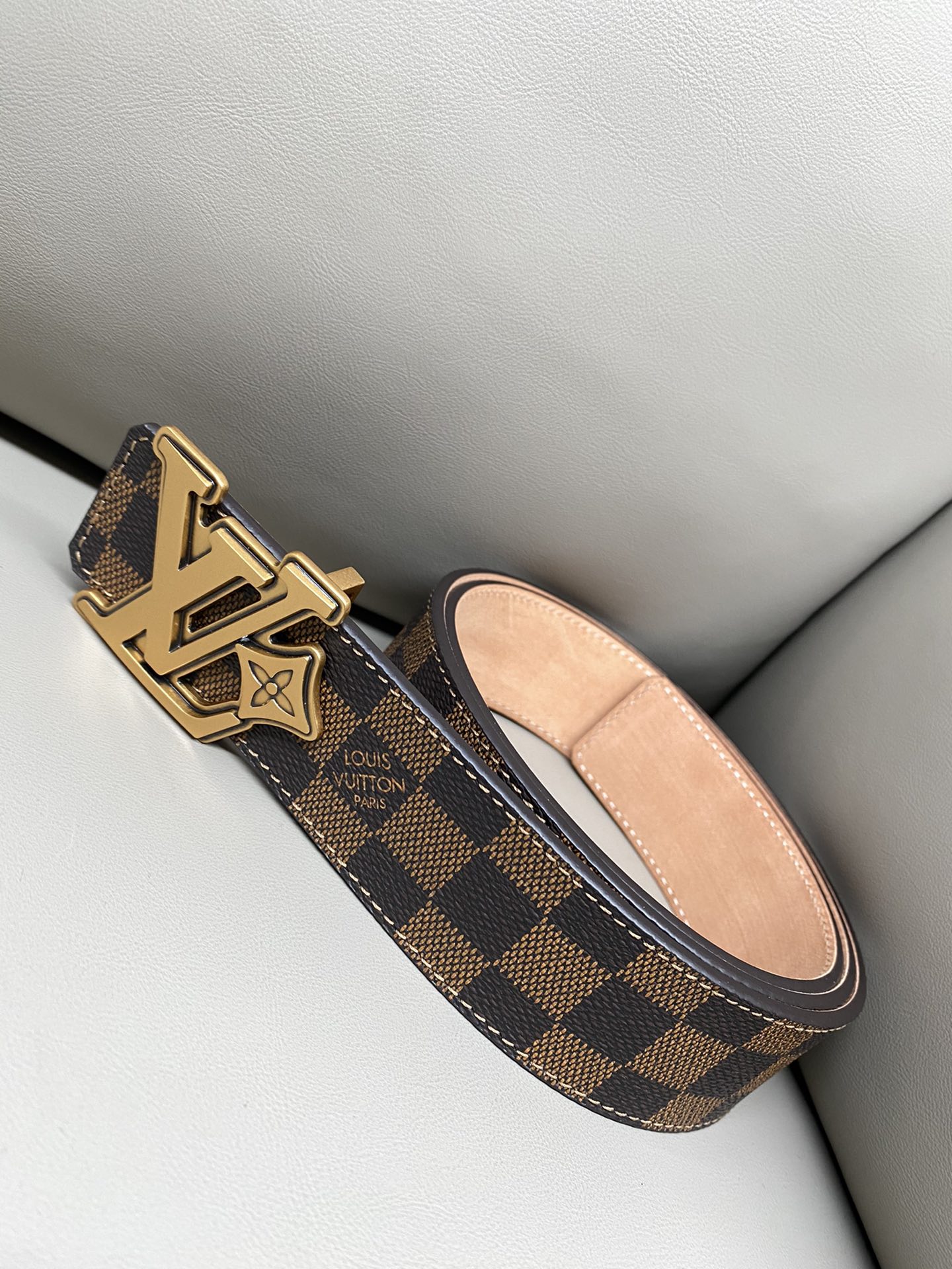 LV 高仿棋盤格皮帶 金色扣頭 經典時尚款｜歐美奢侈品精品推薦