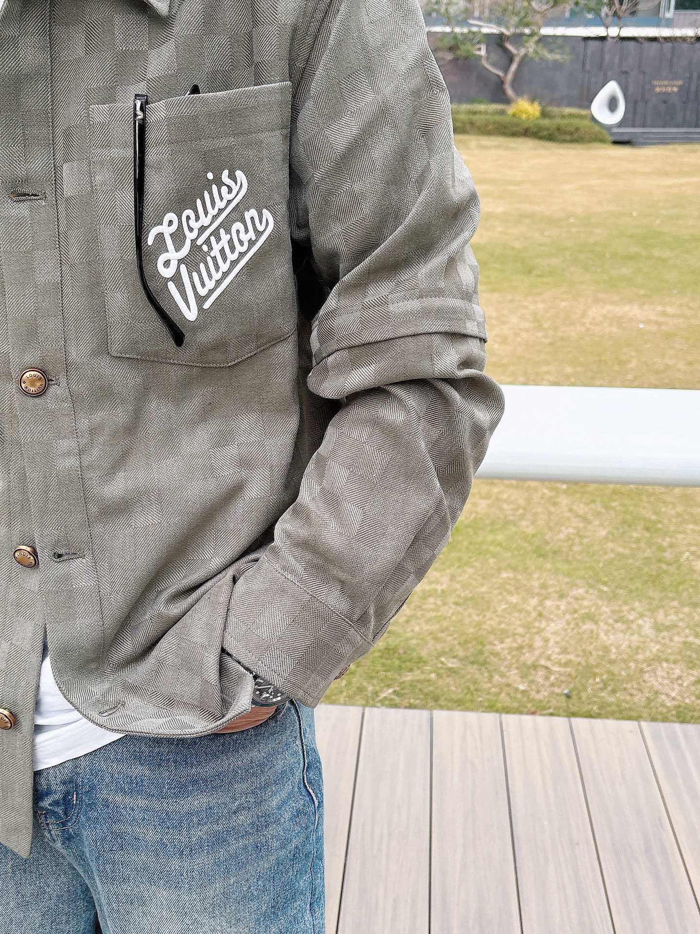LV 一比一格紋休閒外套 時尚百搭 男士必備｜歐美奢侈品精品推薦