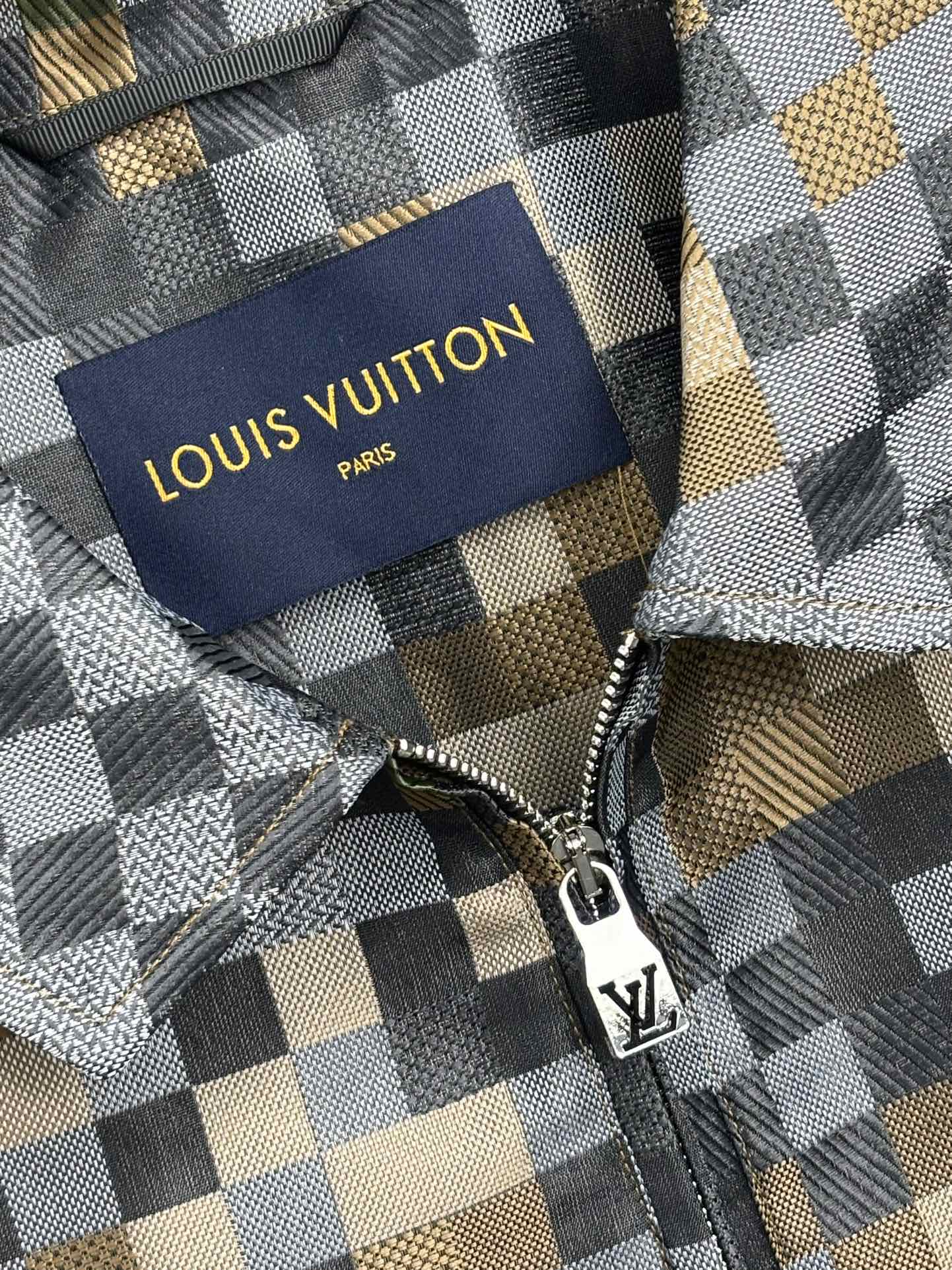 LV 高仿拼色格紋外套 潮流百搭 男士休閒｜歐美奢侈品精品推薦