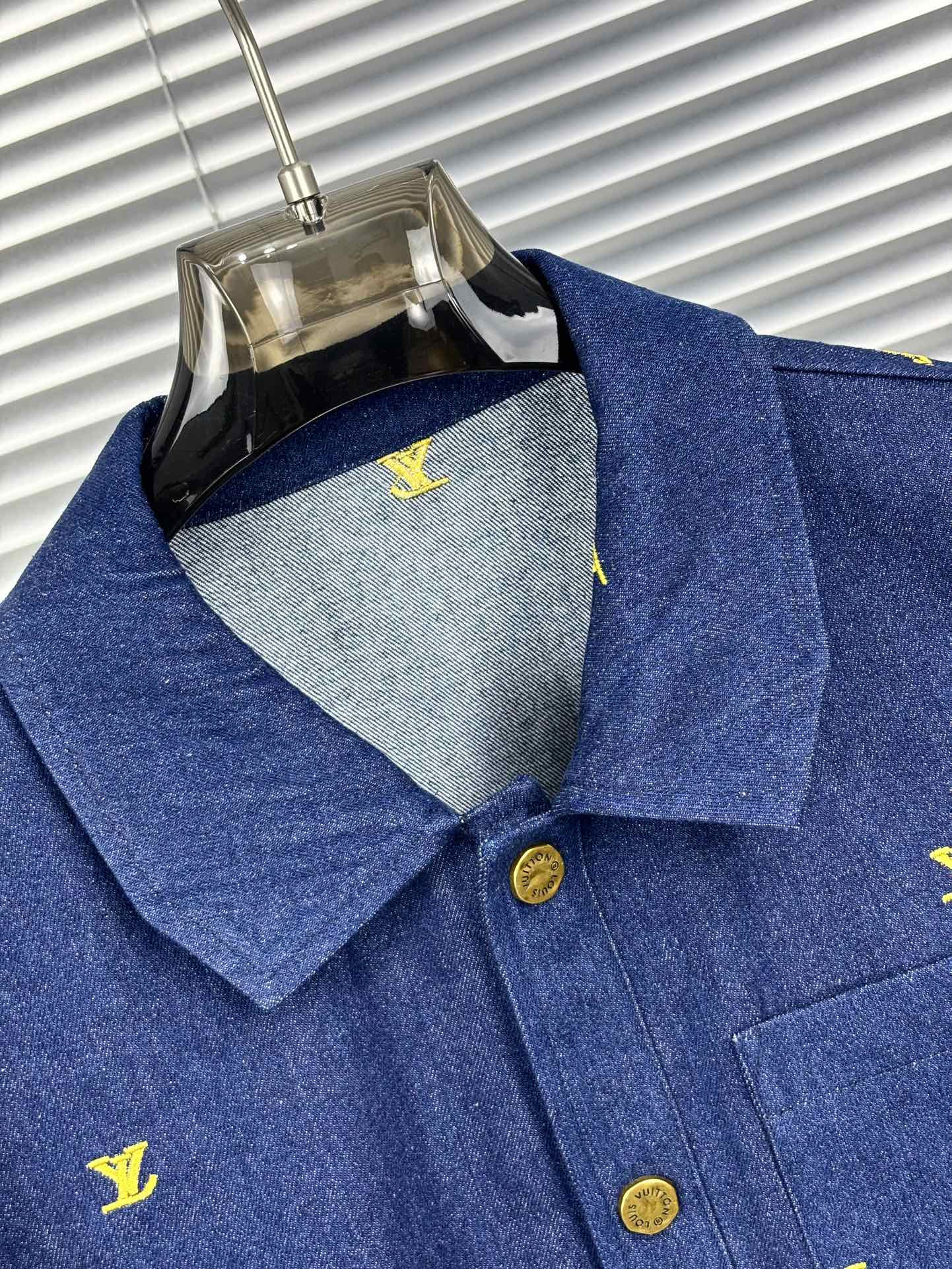 LV 一比一牛仔外套 黃字母刺繡 男士潮流｜歐美奢侈品精品推薦