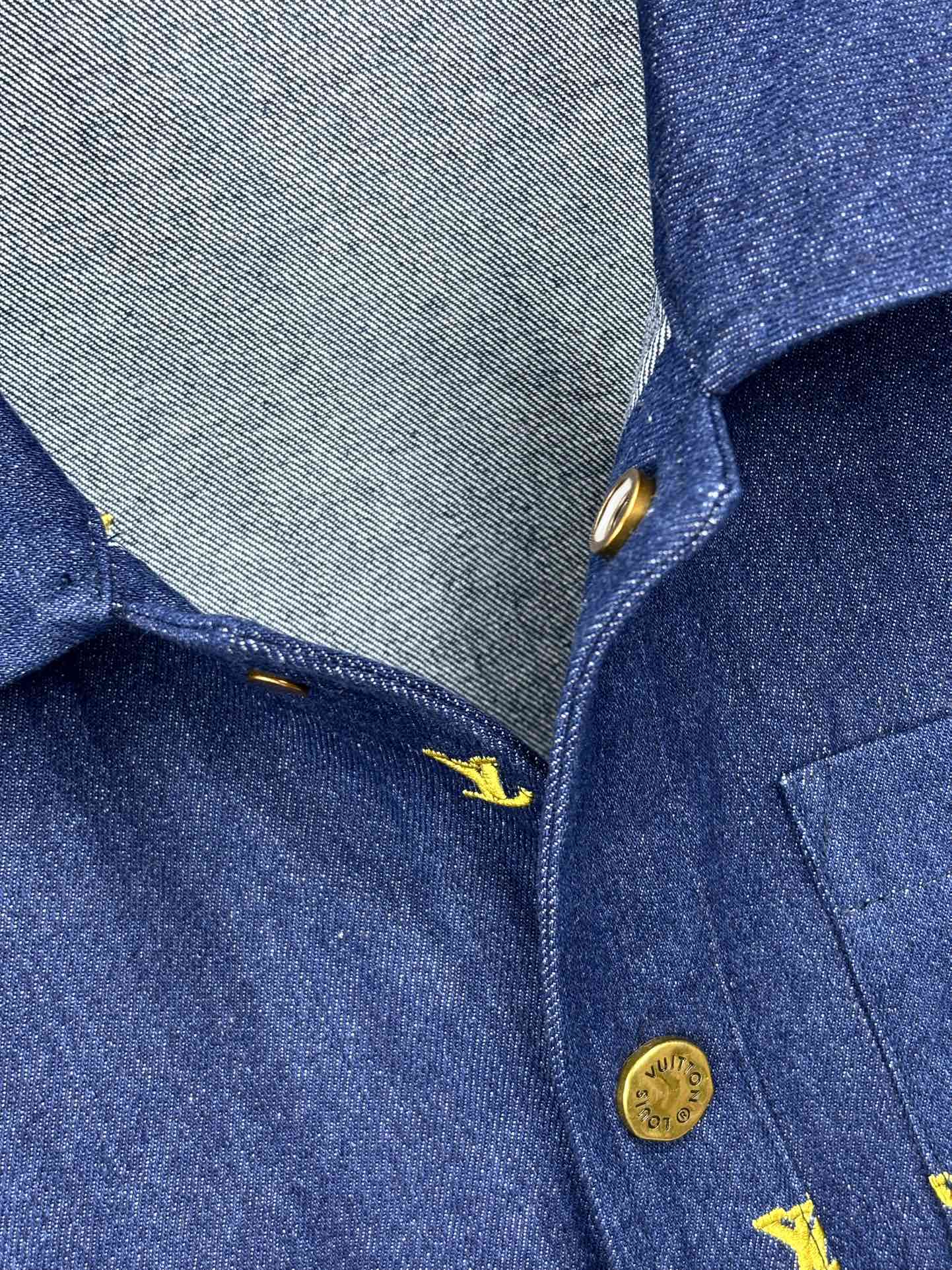 LV 一比一牛仔外套 黃字母刺繡 男士潮流｜歐美奢侈品精品推薦