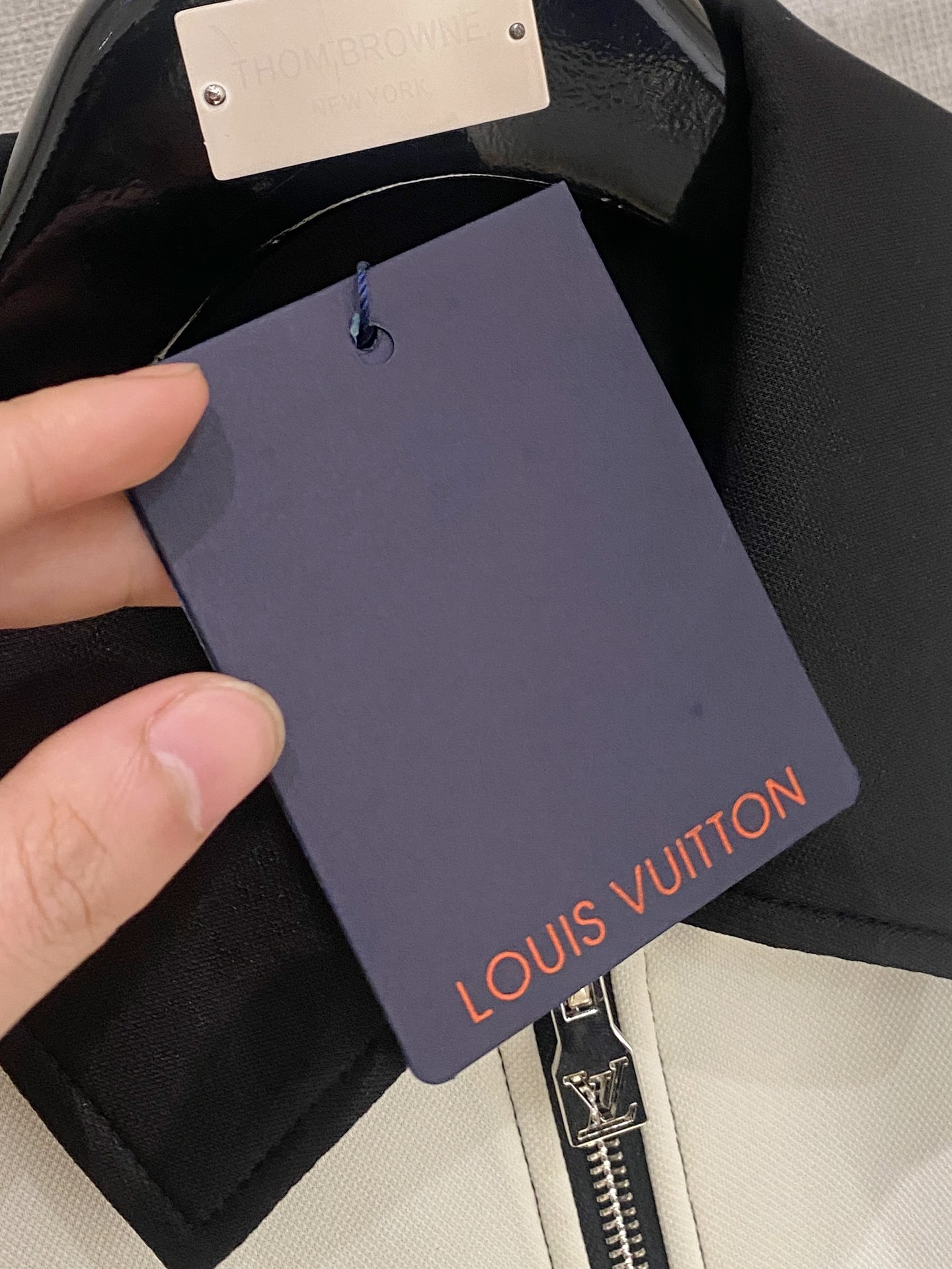 LV 高仿黑白拼接外套 男士休閒拉鍊款｜歐美奢侈品精品推薦
