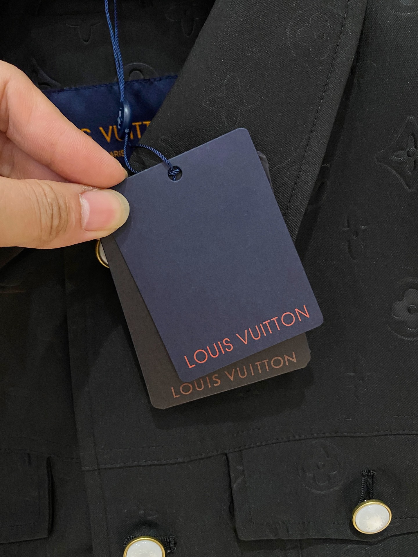 LV A貨黑色皮革外套 Monogram壓紋挺版設計｜歐美奢侈品精品推薦