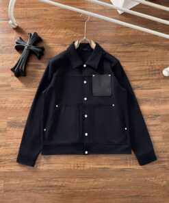 LV A貨黑色口袋外套 簡約質感百搭設計