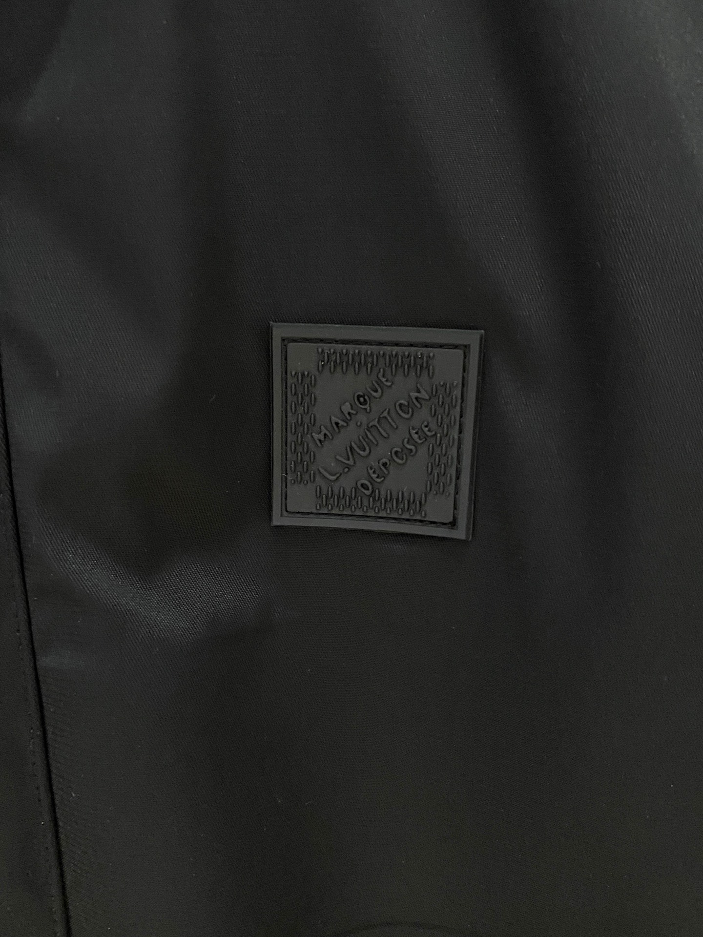 LV 一比一男士外套 經典黑色立領防風款｜歐美奢侈品精品推薦