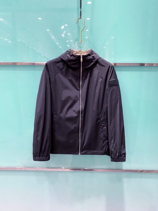LV 高仿金色連帽外套 經典滿版Monogram設計