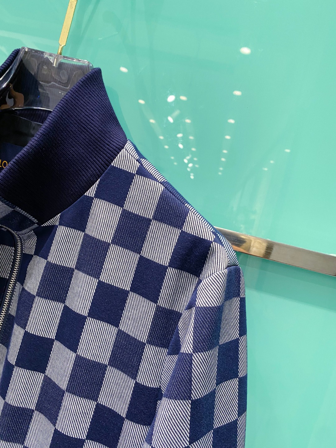 LV 一比一棋盤格飛行員外套 經典格紋設計｜歐美奢侈品精品推薦