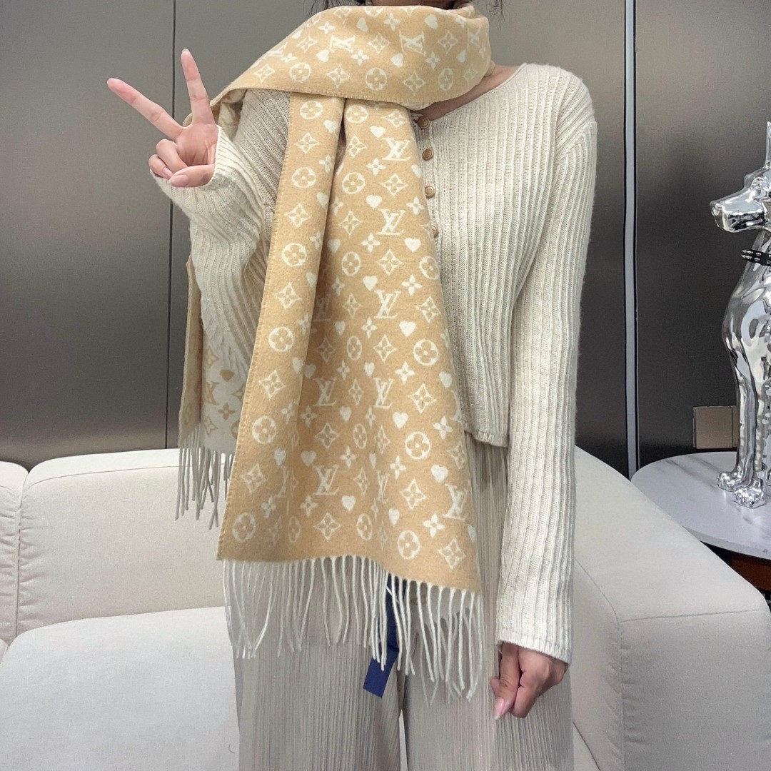 LV 一比一羊絨圍巾 米駝雙色 經典柔軟設計｜歐美奢侈品精品推薦
