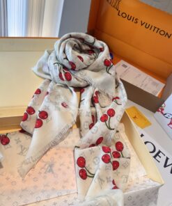 LV 超A貨櫻桃印花圍巾 白底甜美俏皮設計款
