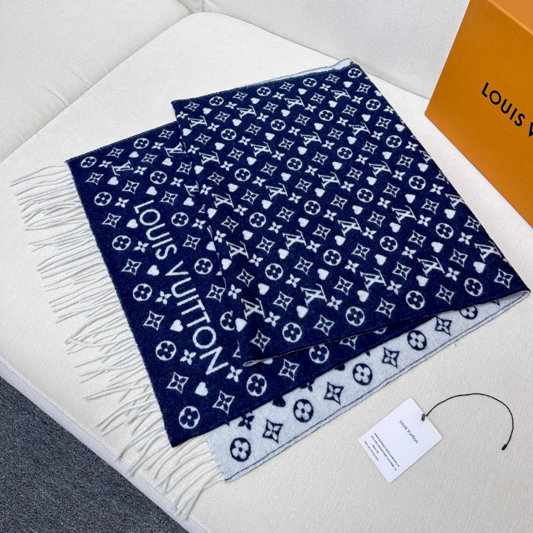 LV 原單羊毛圍巾 雙面藍白設計 經典Monogram保暖百搭｜歐美奢侈品精品推薦