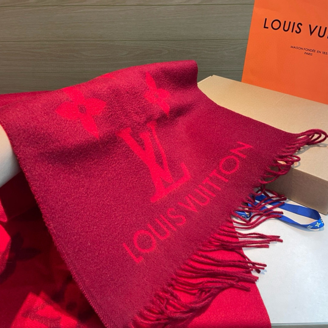 LV 原單圍巾 酒紅色大LOGO流蘇 秋冬保暖款|超A仿原單精品圖片 10 LV 原單圍巾 酒紅色大LOGO流蘇 秋冬保暖款|歐美奢侈品精品推薦