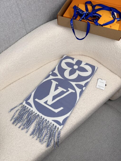 LV 高仿大LOGO雙色圍巾 時尚流蘇保暖款