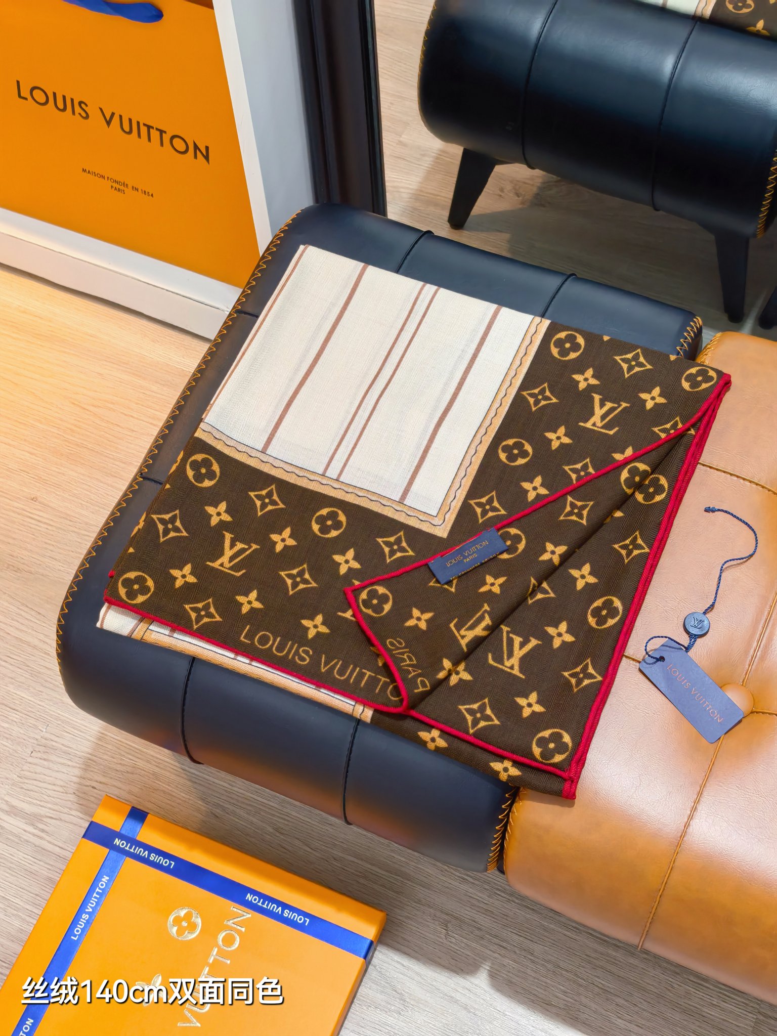 LV 一比一絲巾 140CM Monogram旅行圖騰設計方巾｜歐美奢侈品精品推薦