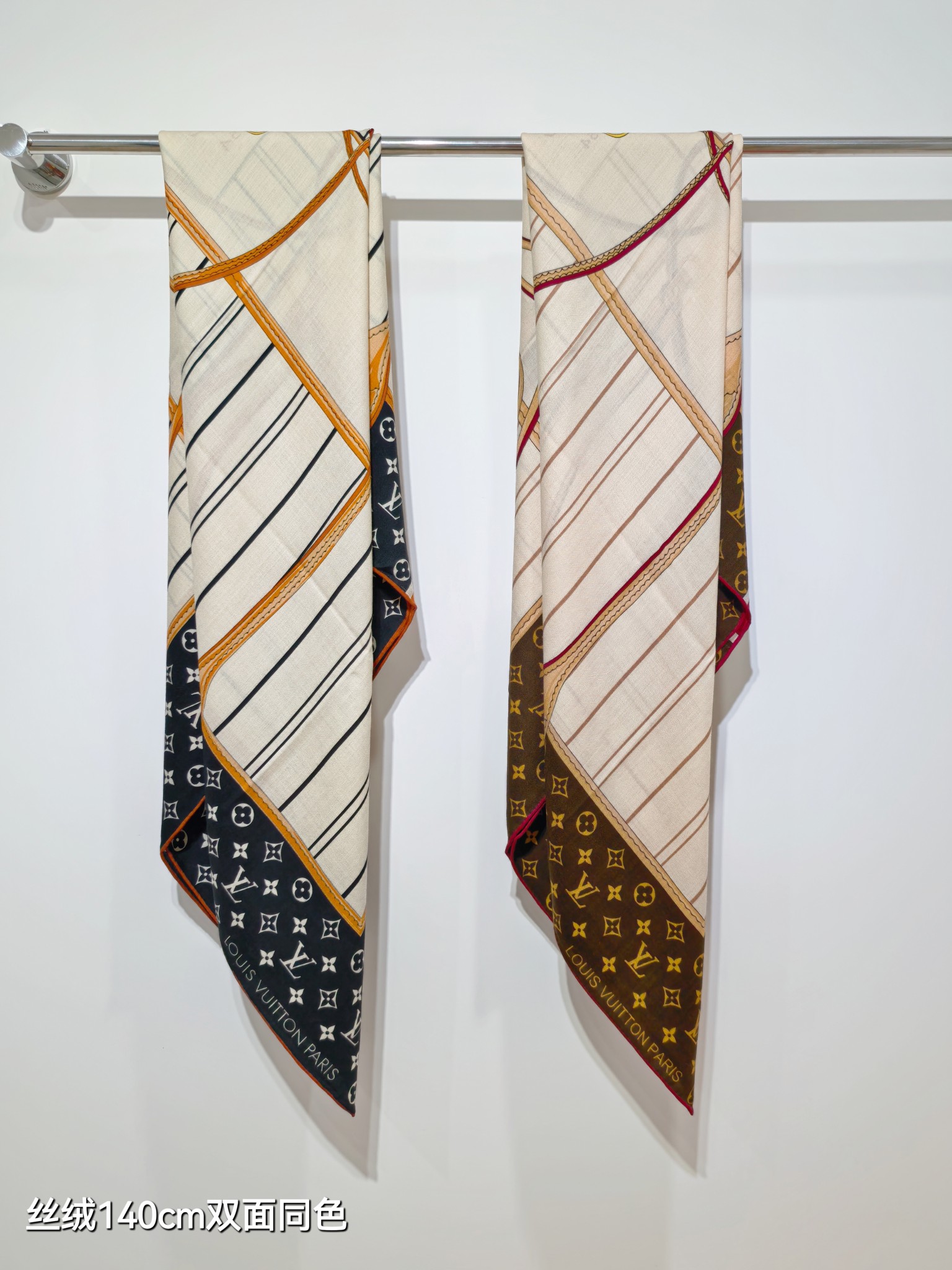 LV 一比一絲巾 140CM Monogram旅行圖騰設計方巾｜歐美奢侈品精品推薦