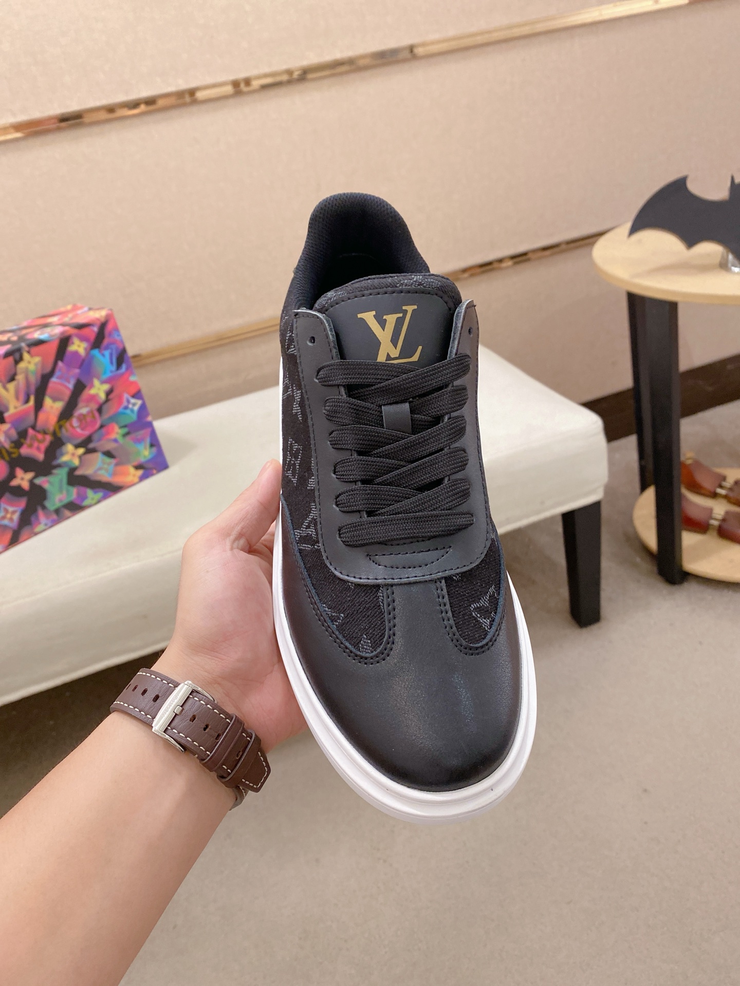 LV 高仿 黑色Monogram運動鞋 簡約時尚百搭｜歐美奢侈品精品推薦