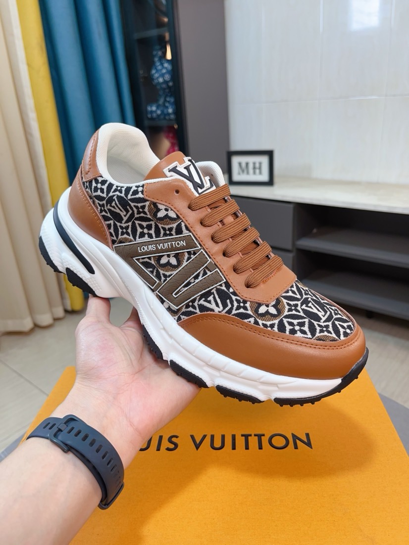 LV 高仿 棕色運動鞋 花紋拼接百搭款|超A仿原單精品圖片 13 LV 高仿 棕色運動鞋 花紋拼接百搭款|歐美奢侈品精品推薦