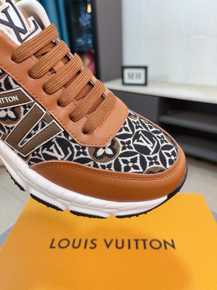 LV 高仿 棕色運動鞋 花紋拼接百搭款｜歐美奢侈品精品推薦