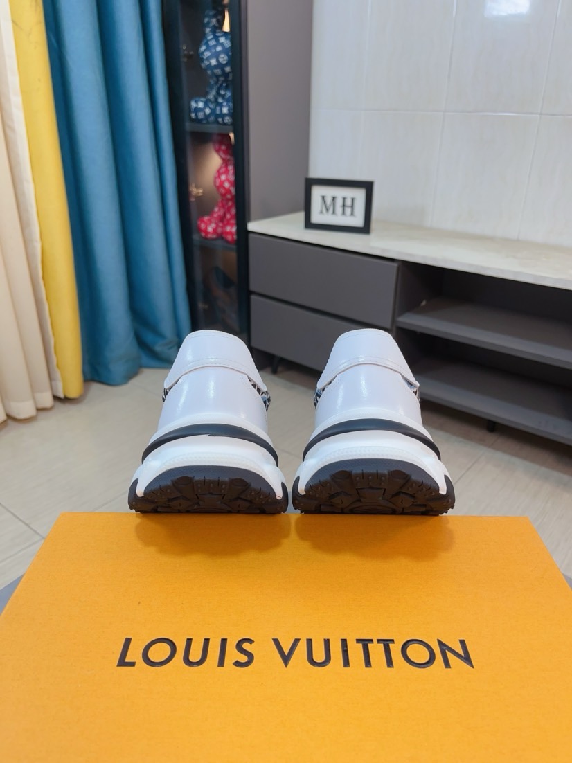 LV 一比一 白藍運動鞋 花紋拼接舒適款｜歐美奢侈品精品推薦