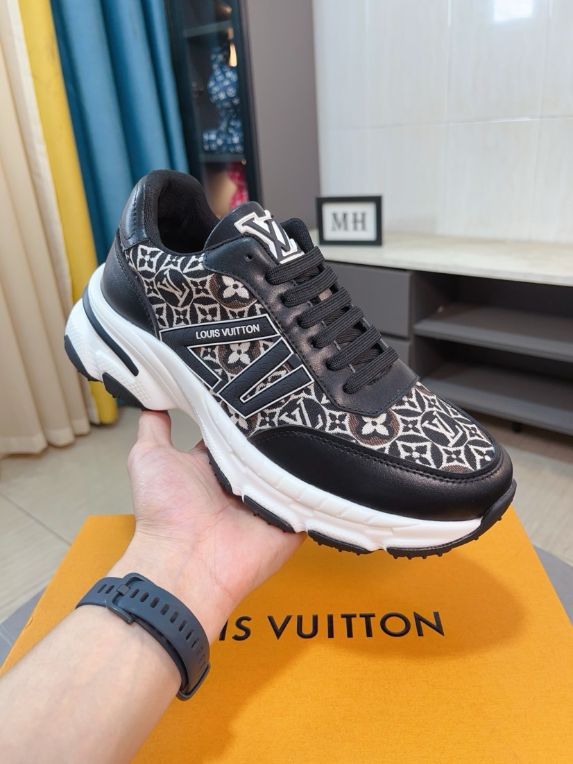 LV 高仿 黑色運動鞋 花紋拼接厚底舒適款｜歐美奢侈品精品推薦