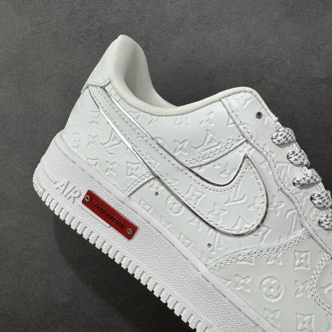 LV 高仿 白色壓花運動鞋 AF1低幫經典百搭款｜歐美奢侈品精品推薦
