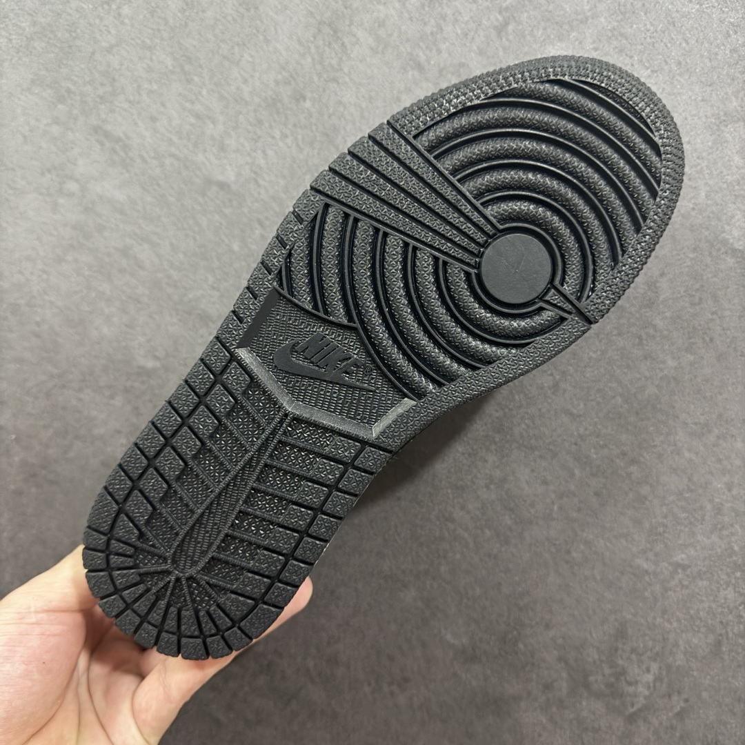 LV 一比一 黑白拼接低幫運動鞋 經典花紋帆布款｜歐美奢侈品精品推薦