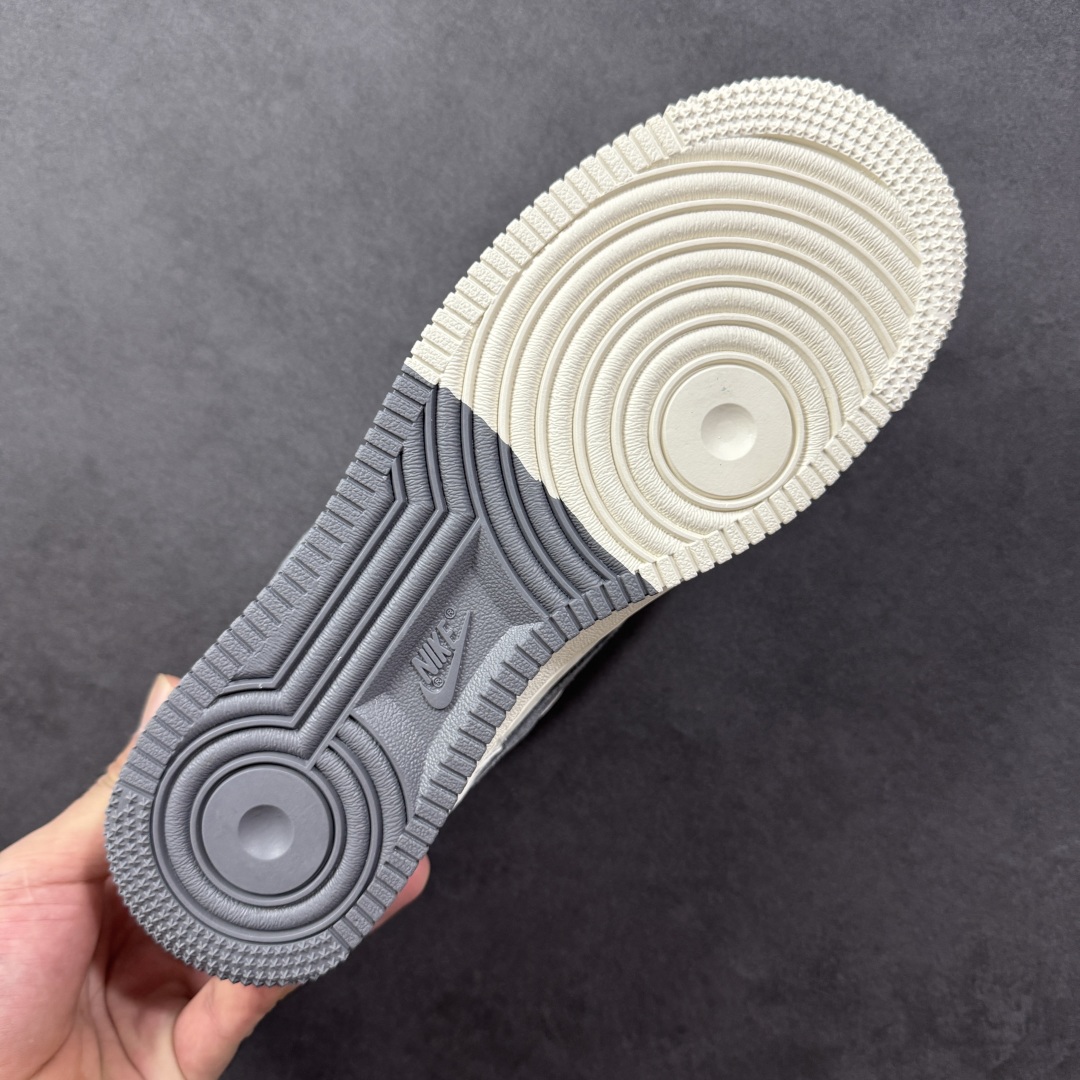 LV 原單 灰白拼接低幫運動鞋 經典元素混搭款｜歐美奢侈品精品推薦