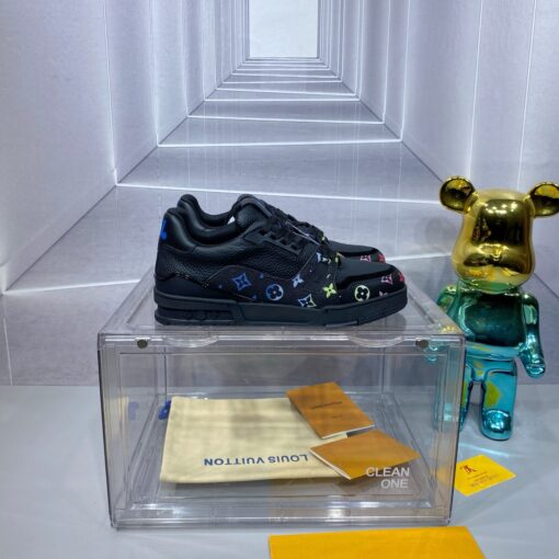 LV 原單 Trainer 黑色運動鞋 彩色 Monogram 潮流款