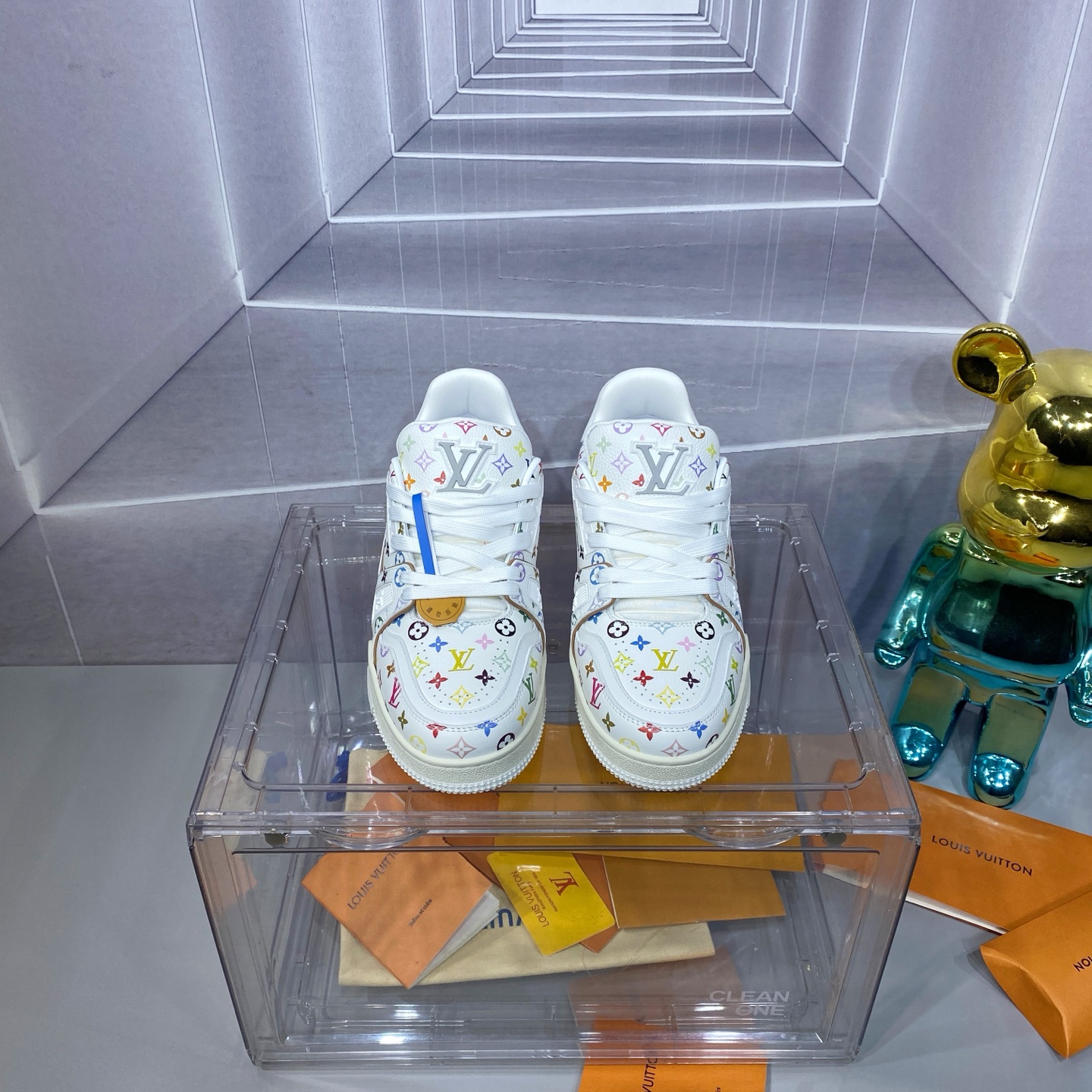 LV 一比一 Trainer 彩色 Monogram 運動鞋 白底百搭款｜歐美奢侈品精品推薦