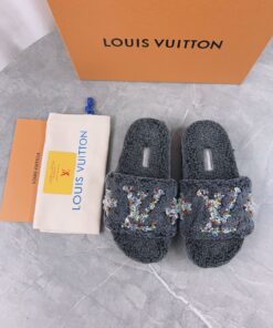 LV 精品毛絨拖鞋 灰色亮片刺繡款