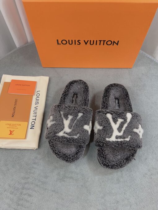 LV 高仿毛絨拖鞋 深灰白大LOGO休閒款
