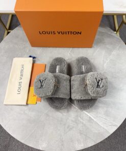 LV 高仿羊羔絨拖鞋 灰色口袋款