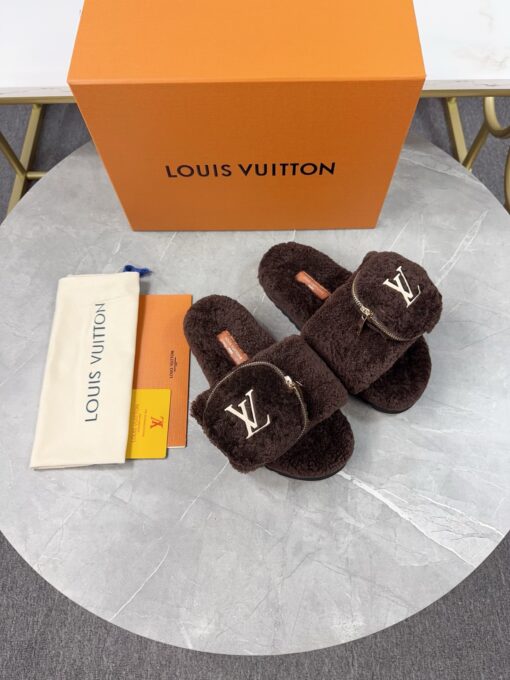 LV 高仿羊羔絨拖鞋 咖啡色口袋款