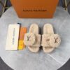 LV 高仿羊羔絨拖鞋 米色口袋款｜歐美奢侈品精品推薦