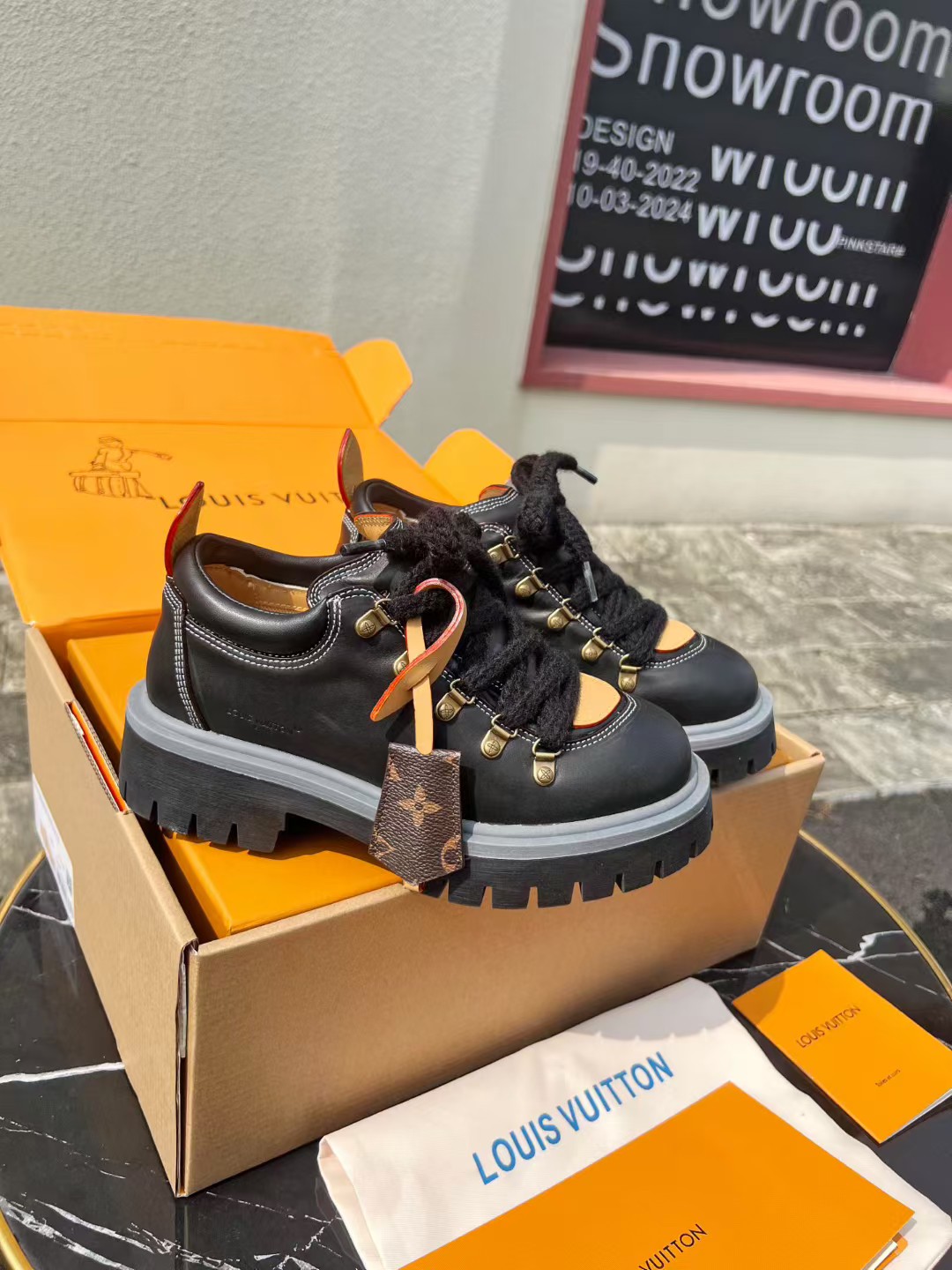 LV 高仿厚底登山鞋 黑色潮流耐磨款｜歐美奢侈品精品推薦