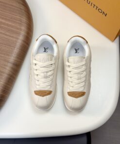 LV 一比一運動鞋 奶油白拼棕色百搭款