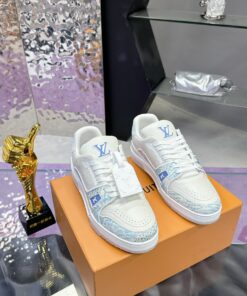 LV 高仿運動鞋 白藍拼接低幫潮流款