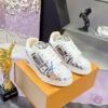 LV 精品仿製經典 Trainer 運動鞋 蟒蛇紋拼接設計款|超A仿原單精品圖片 3 LV 精品仿製經典 Trainer 運動鞋 蟒蛇紋拼接設計款|歐美奢侈品精品推薦