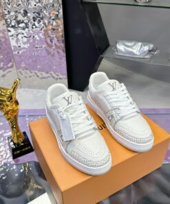 LV 一比一運動鞋 白灰拼接百搭款