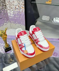 LV 精品仿製運動鞋 紅白撞色休閒潮流款