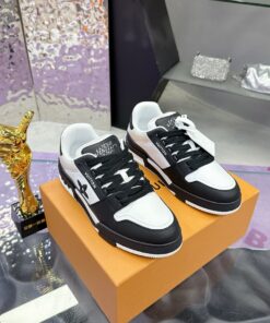 LV 高仿運動鞋 黑白拼接百搭低筒款