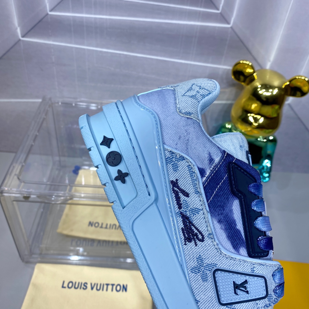 LV 高仿牛仔藍 Trainer 球鞋 時尚百搭款式｜歐美奢侈品精品推薦