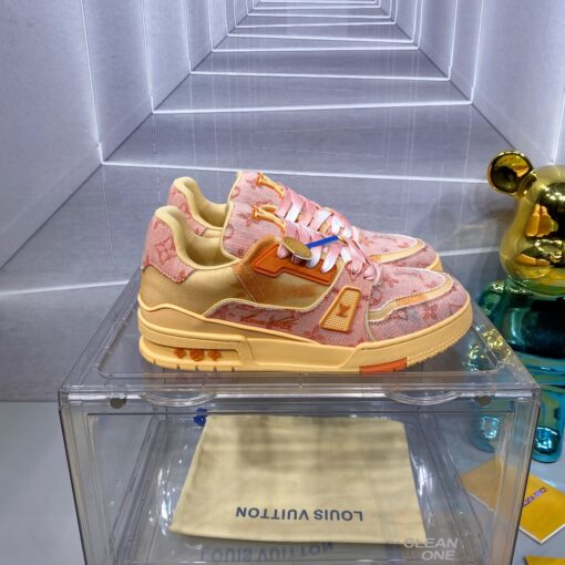 LV 一比一粉橙 Trainer 球鞋 潮流百搭亮眼款