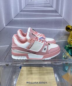 LV 原單粉白拼色 Trainer 球鞋 清新百搭設計款
