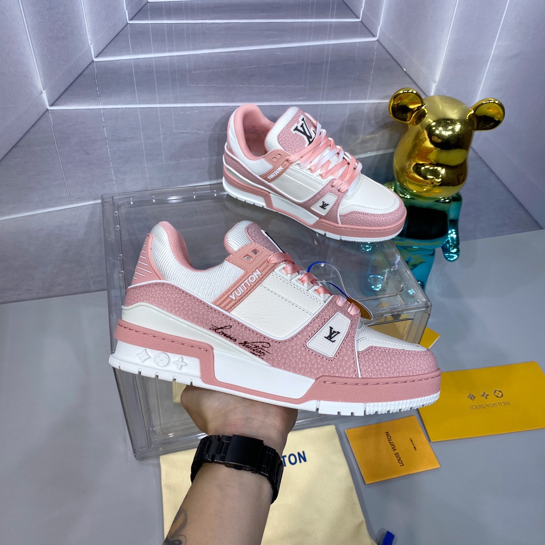 LV 原單粉白拼色 Trainer 球鞋 清新百搭設計款｜歐美奢侈品精品推薦