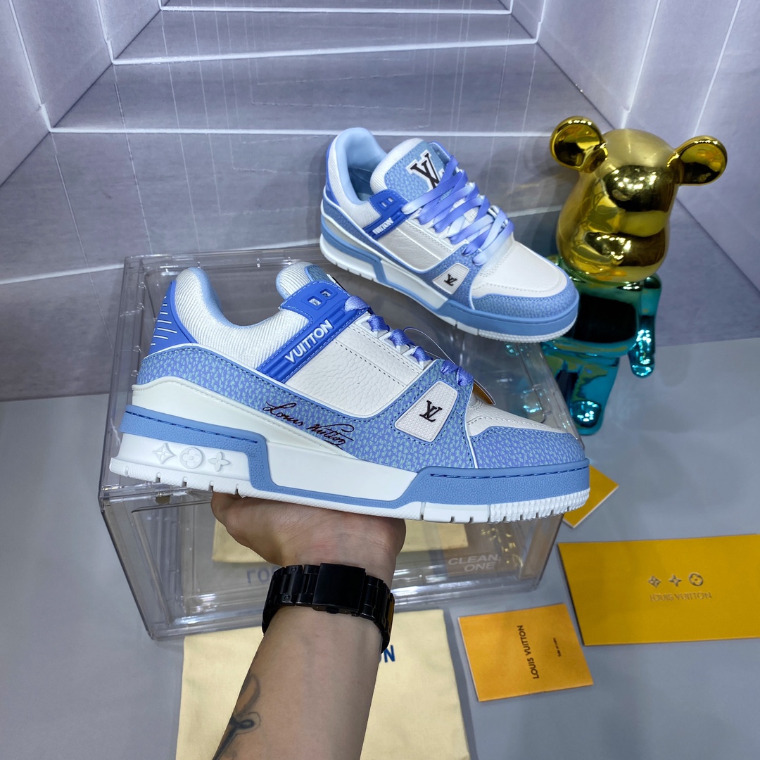 LV A貨藍白拼色 Trainer 球鞋 清爽百搭運動風｜歐美奢侈品精品推薦