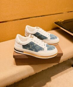 LV 原單藍色丹寧拼接運動鞋 經典低筒時尚款