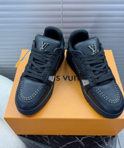 LV 原單黑色低筒運動鞋 百搭經典舒適款