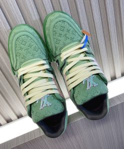LV A貨綠色低筒運動鞋 潮流百搭舒適款