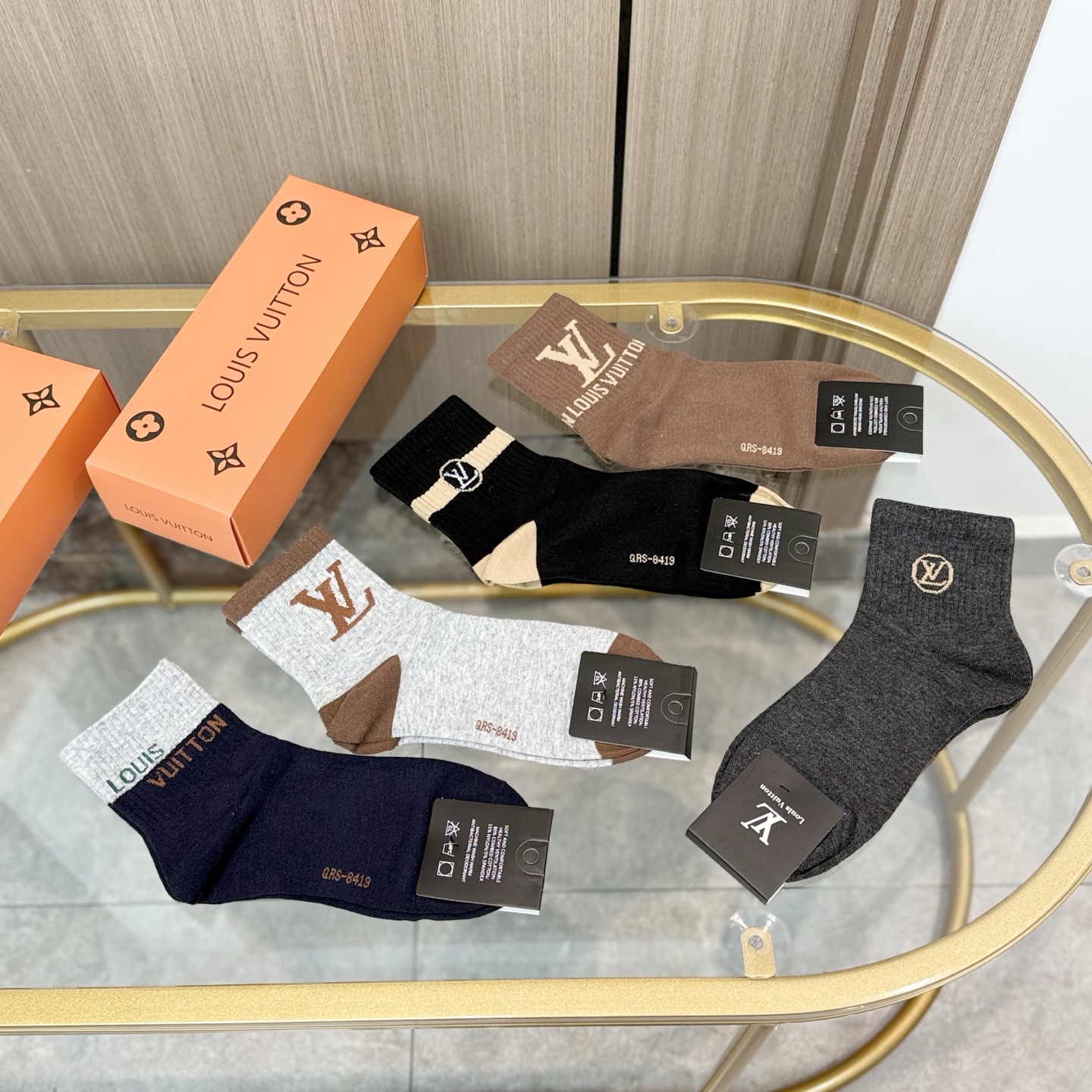 LV 一比一襪子 經典Logo百搭休閒舒適款｜歐美奢侈品精品推薦