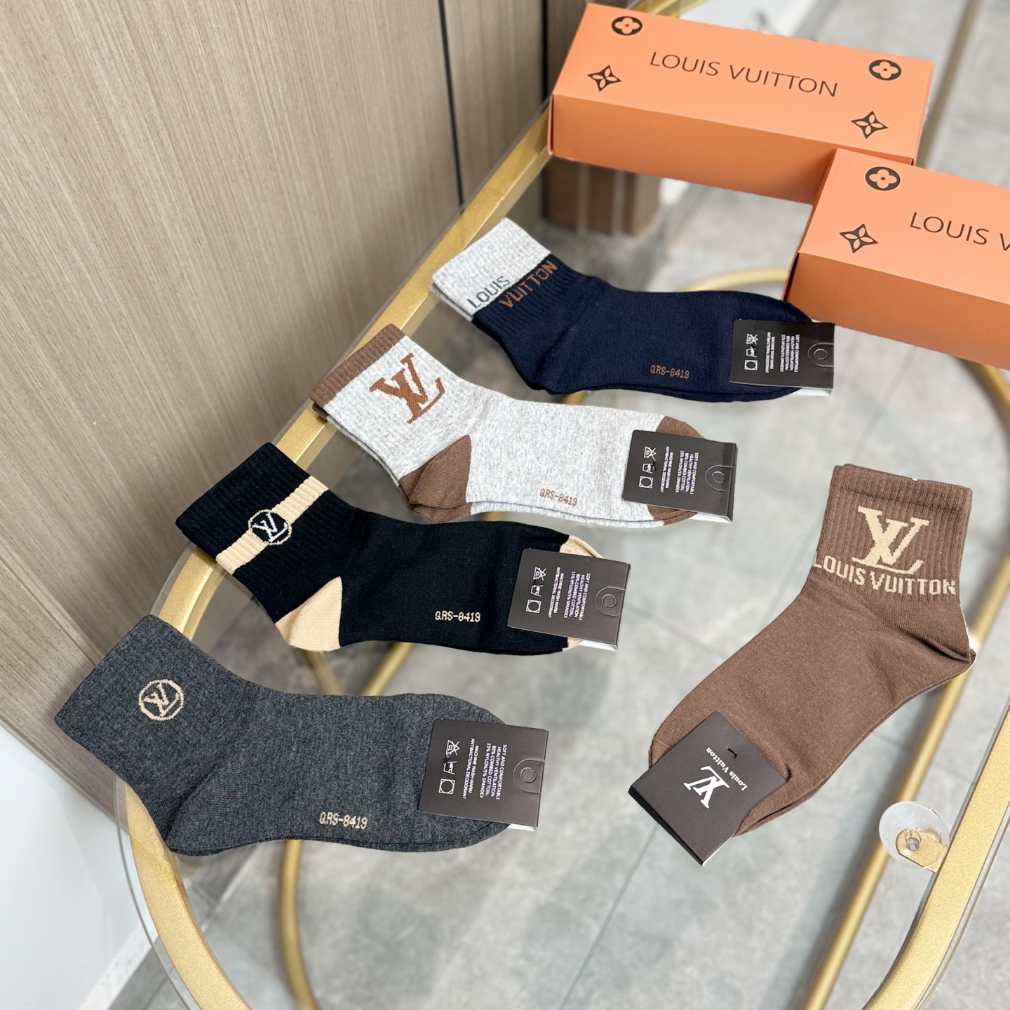 LV 一比一襪子 經典Logo百搭休閒舒適款｜歐美奢侈品精品推薦